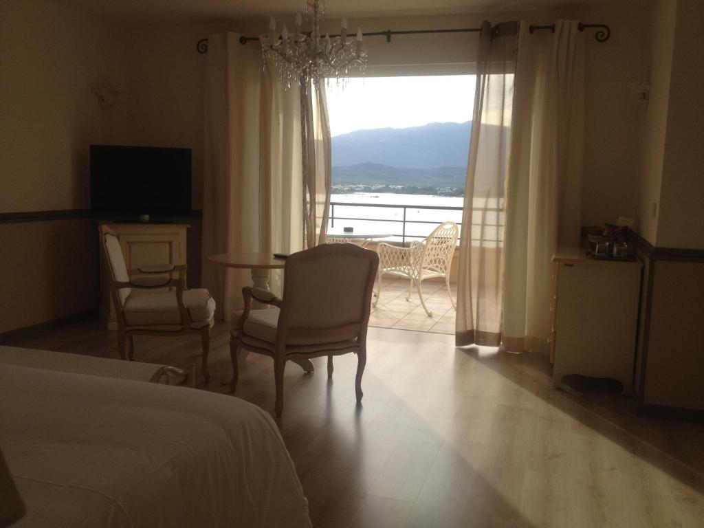 Hotel Alta Rocca Порто-Веккьо Номер фото